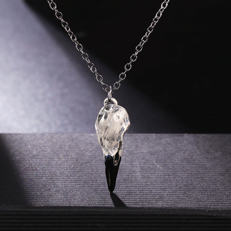 Crow Skull Skull Pendant Necklace